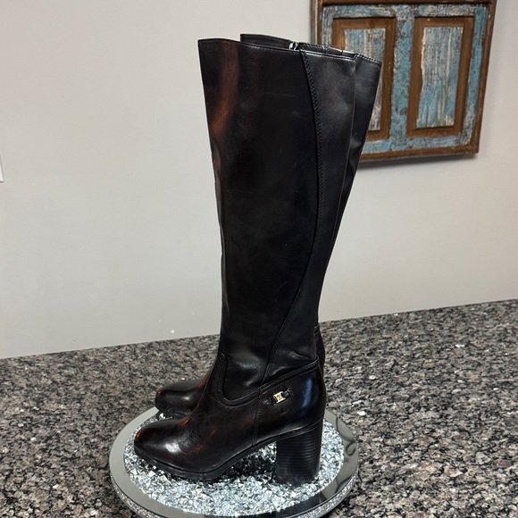 Giani Bernini leather Black block chunky Heeled Boots NWT 10 - Picture 5 of 14